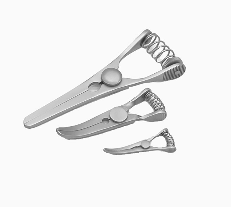 Pug Grasping Plier